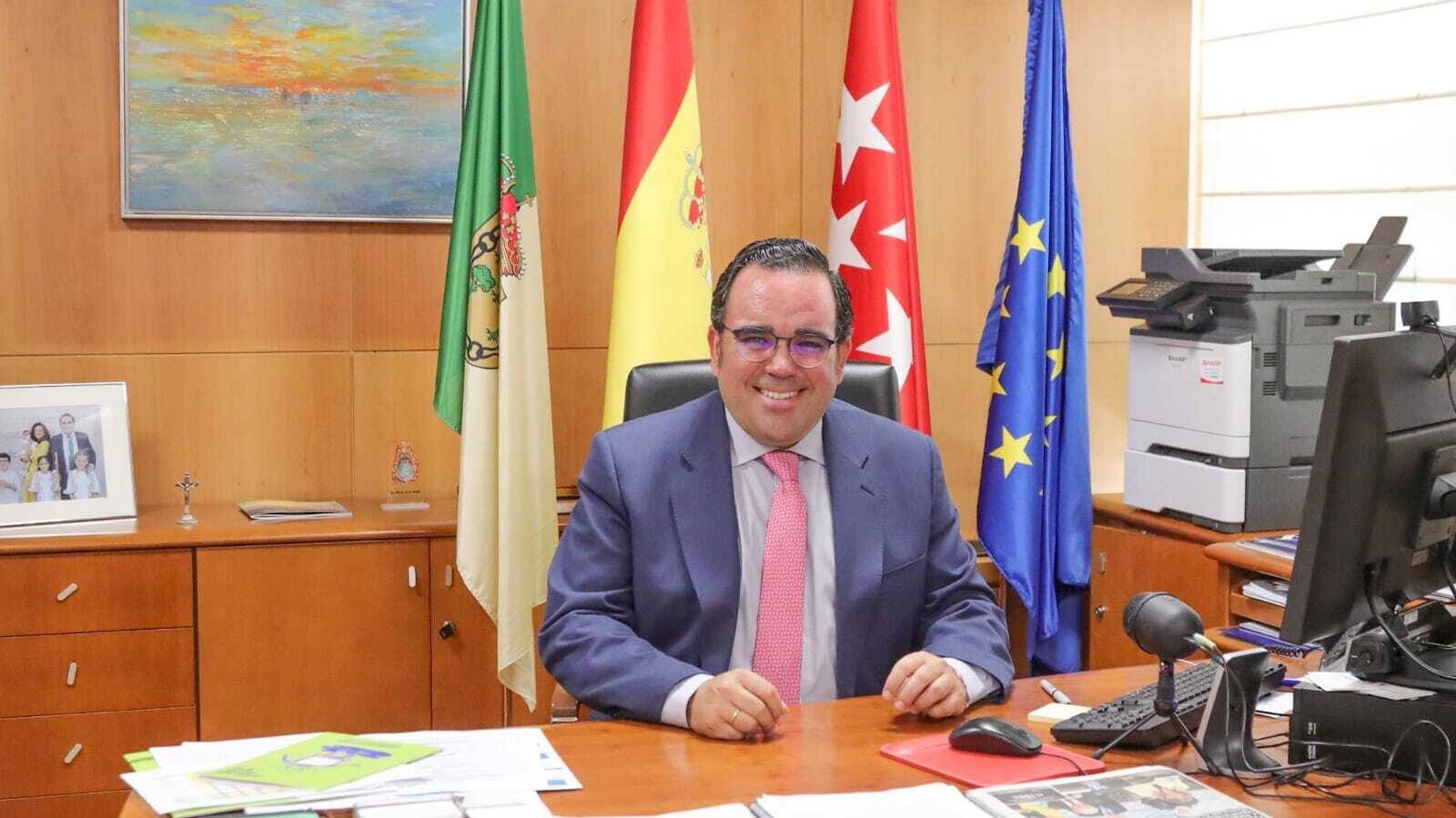Javier Úbeda, alcalde de Boadilla del Monte: “Ya hemos finalizado el 75% de nuestro programa electoral”