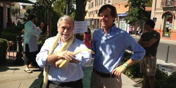 Antonio Beteta visita el Mercado Medieval de Boadilla