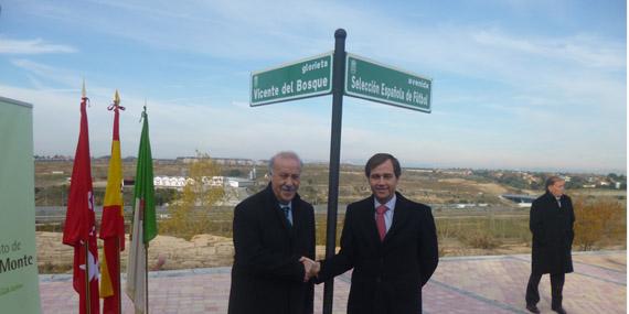 Boadilla rinde homenaje a Vicente del Bosque y a la Selección Española