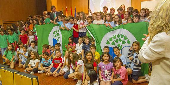 Los colegios Teresa Berganza y García Lorca obtienen la bandera verde