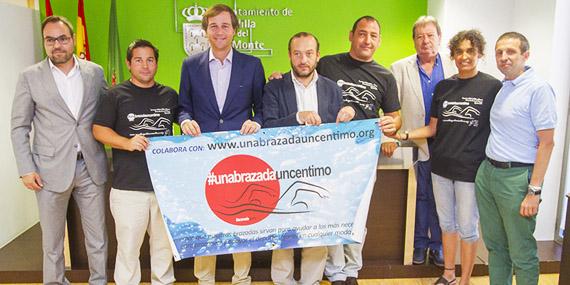 Boadilla se suma a la iniciativa solidaria 'Una brazada, un céntimo'