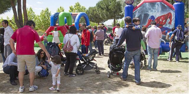 Las familias de Boadilla comienzan a recibir las ayudas por nacimiento y manutención