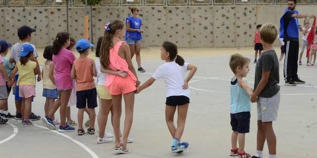 Becados 31 menores en los campamentos de verano de Boadilla del Monte