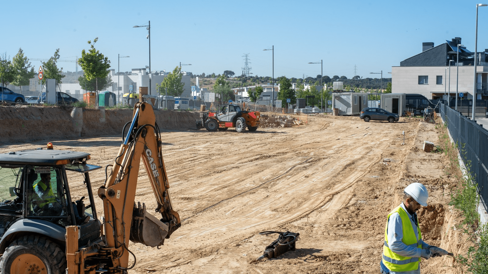 En construcción un nuevo supermercado de la cadena Hiper Usera en Valenoso