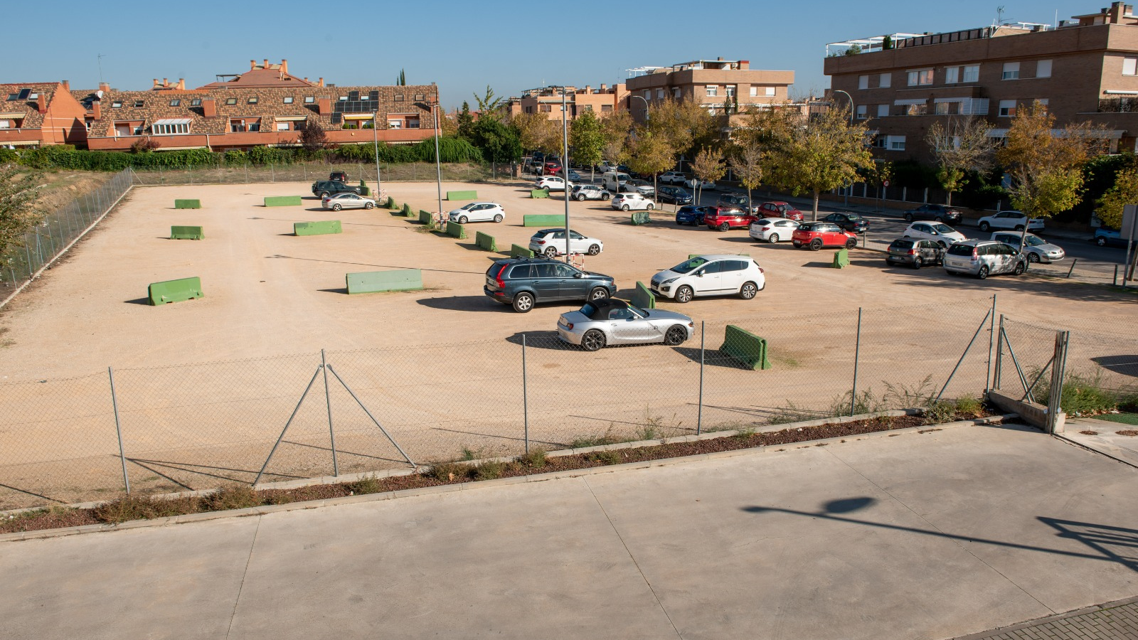 Licitado el proyecto de adecuación del aparcamiento terrizo ubicado junto al centro de salud de Gutiérrez Soto